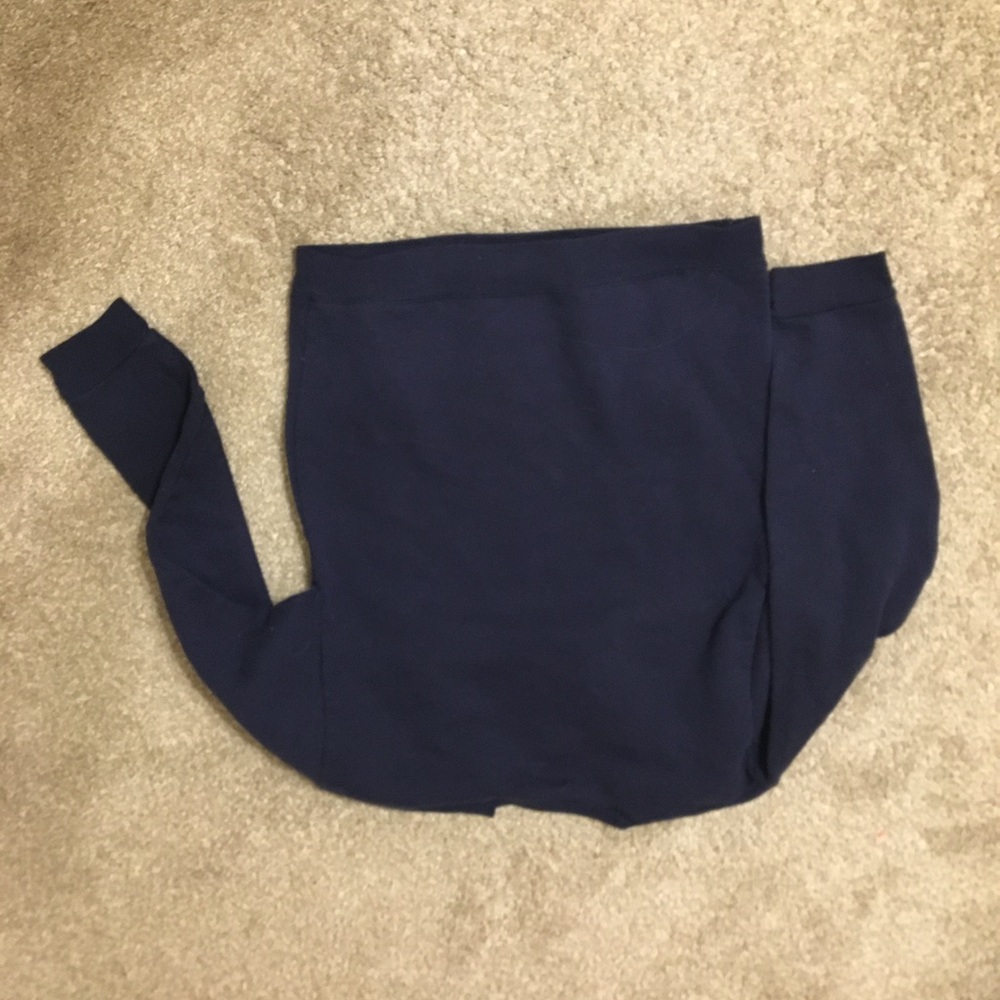Navy blue crew neck sweatshirt